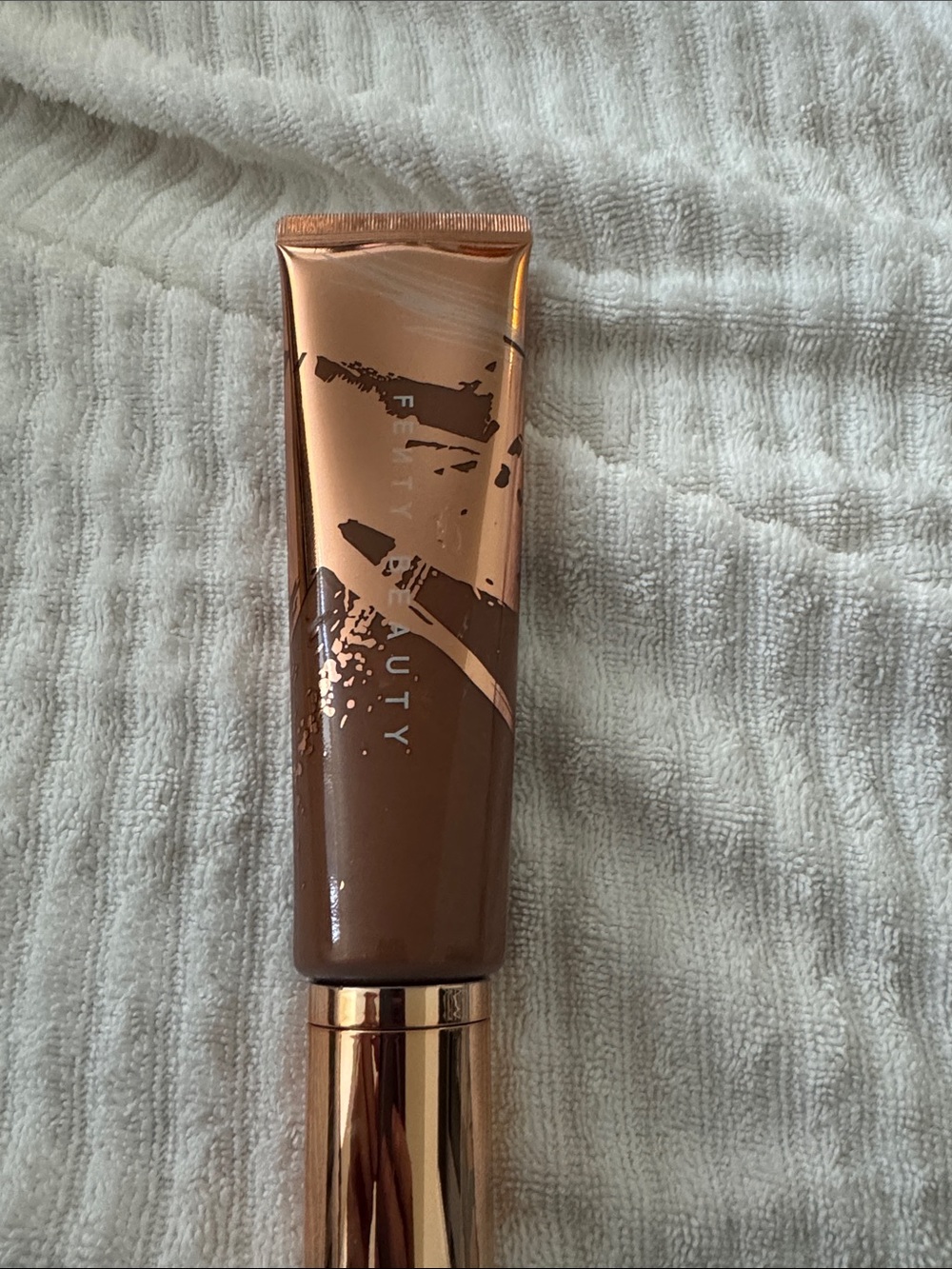 Fenty Body Sauce - Fly Mamacita -  Tinted Skin perfector - Rose Gold/Bronze